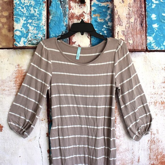 Women's Loila Dress Striped 3/4 Sleeve Crew Neck Belted SMALL Brown - Picture 2 of 13